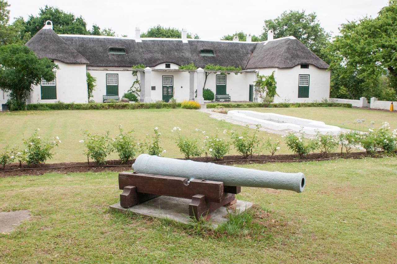 Swellendam Country Lodge - Guest House - B&B Buitenkant foto